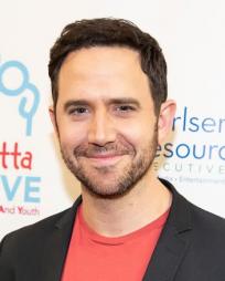 Santino Fontana